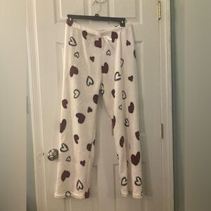 H2g women’s heart pajamas